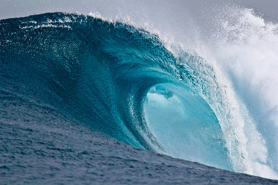 A large breaking ocean wave